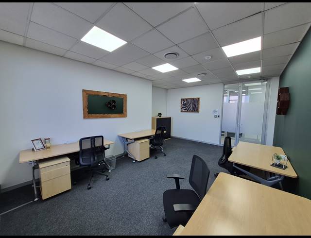52M² OFFICE TO LET IN SANDTON CENTRAL